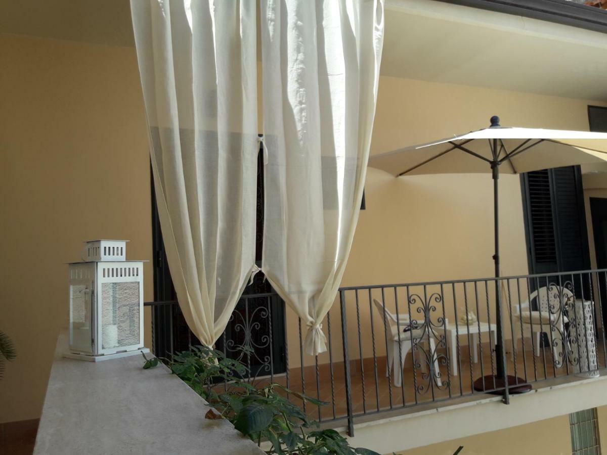 Residenza D'Epoca B&B Celeste Caserta Eksteriør bilde