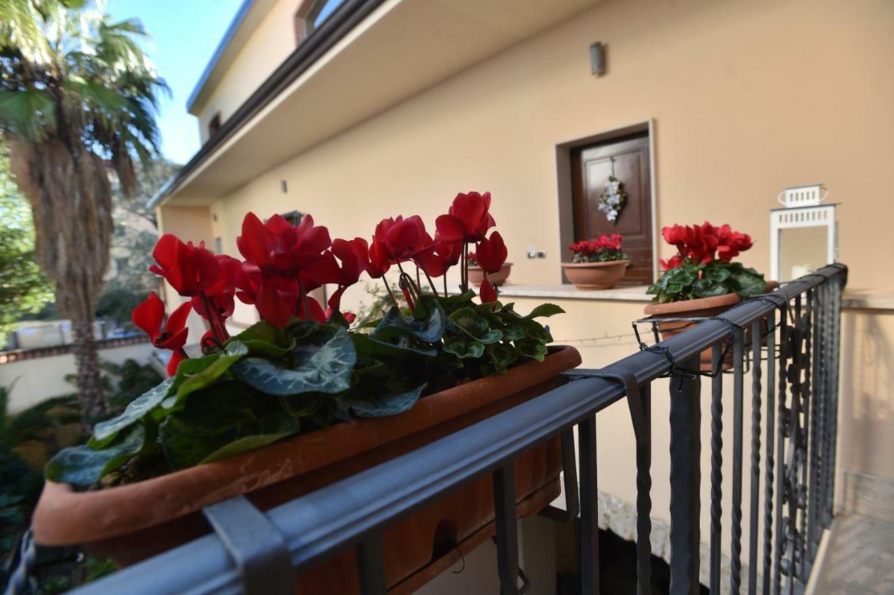 Residenza D'Epoca B&B Celeste Caserta Eksteriør bilde